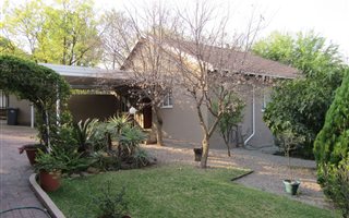 2 Bedroom House in Paulshof