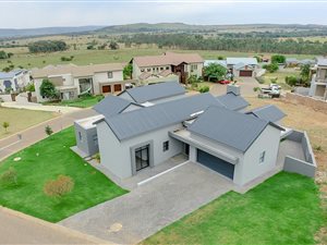 4 Bedroom House in Copperleaf