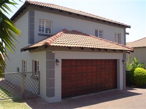 4 Bed House in Thatchfield
