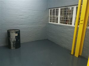 740 m² Commercial space in Jacobs