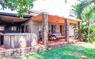 4 Bedroom House in Malelane