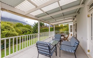 3 Bedroom House in Berg en Dal