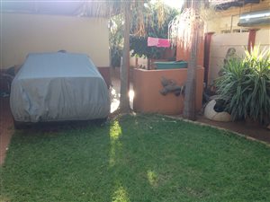 2 Bed House in Eloffsdal