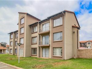 2 Bed Apartment in Kleinfontein