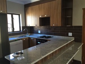 2 Bed Simplex in Baillie Park