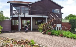 5 Bedroom House in Sedgefield