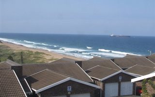 3 Bedroom Duplex in Athlone Park