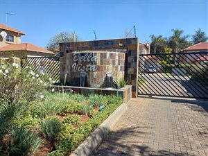 3 Bed Townhouse in Rynfield