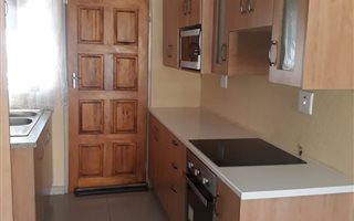 3 Bedroom House in Montana Park