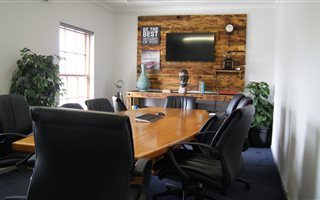 94 m² Commercial space in Bellville Central
