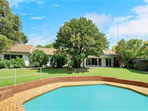 4 Bed House in Kelvin