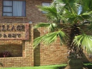 2 Bedroom Townhouse in Brackenhurst
