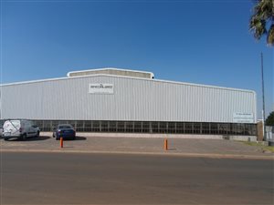 3831 m² Industrial space in Jet Park
