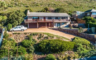 3 Bedroom House in Fish Hoek