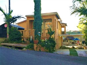 4 Bed House in Crossmoor