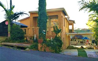 4 Bedroom House in Crossmoor