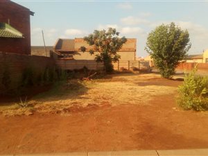 250 m² Land available in Vosloorus