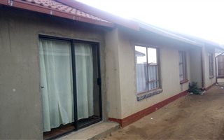 3 Bedroom House in Lakeside