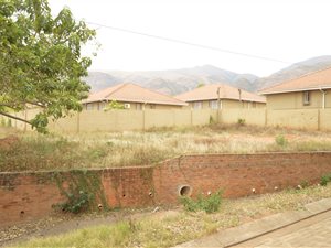 400 m² Land available in Barberton