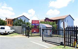 2 Bedroom Apartment in Tembisa
