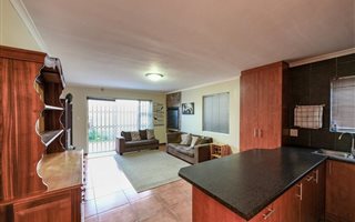 3 Bedroom House in Ruwari
