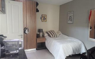 1 Bedroom Apartment in Universiteitsoord