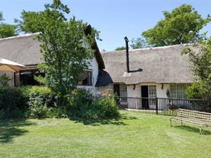 6 Bed House in Chartwell