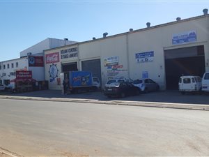 188 m² Commercial space in Dal Josafat