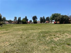 1.2 ha Land available in West Village