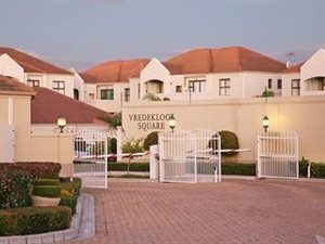 2 Bed Apartment in Vredekloof Heights