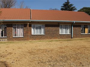 3 Bed House in Falcon Ridge