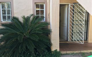 1 Bedroom Simplex in Rietvalleirand