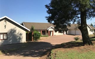 3 Bedroom House in Merrivale Heights