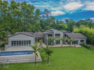 5 Bed House in Heatherlands
