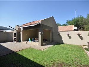 3 Bed Townhouse in Three Rivers