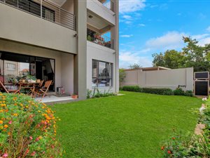 3 Bed Apartment in Lonehill