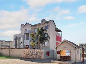 2 Bed Apartment in Sugarbush Estate
