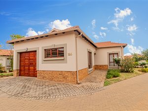 3 Bed Townhouse in Pretorius Park