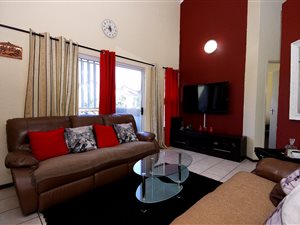 2 Bed Apartment in Bromhof