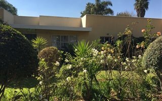 4 Bedroom House in Flora Gardens