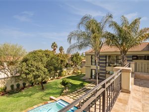 4 Bed House in Dainfern