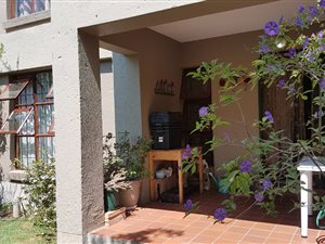 2 Bed Apartment in Edenglen