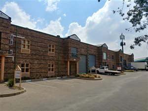 340 m² Commercial space in Randjespark