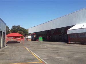 9424 m² Industrial space in Bedfordview