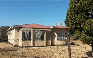 1 m² Land available in Kookrus