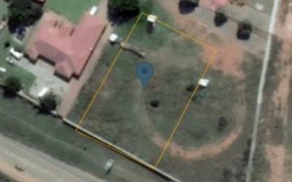 1993 m² Land available in Three Rivers East