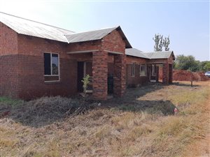 8.5 ha Land available in Onderstepoort