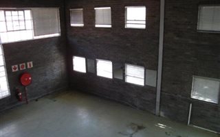 320 m² Industrial space in Eastgate