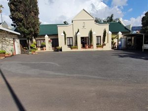5 Bed House in Cresta