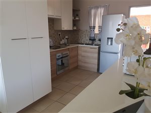 2 Bed Apartment in Montana